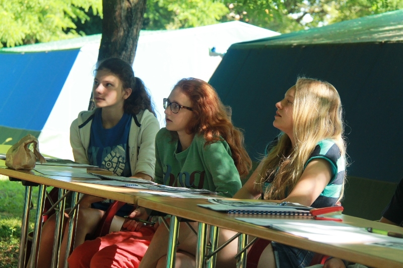 Village Camps International Summer Camp Ard&egrave;che, France 2019-07-26 https://www.villagecamps.com/journals_admin/images/645-28-16-07-2013 lossless (41).jpg